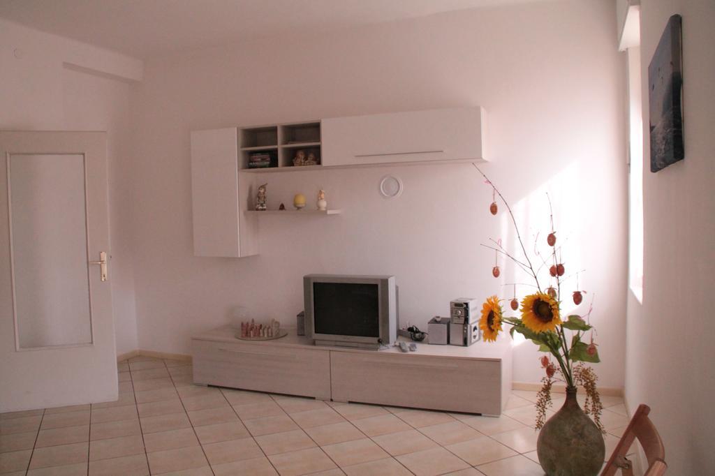 Casa Vacanze Claudette Arco Extérieur photo